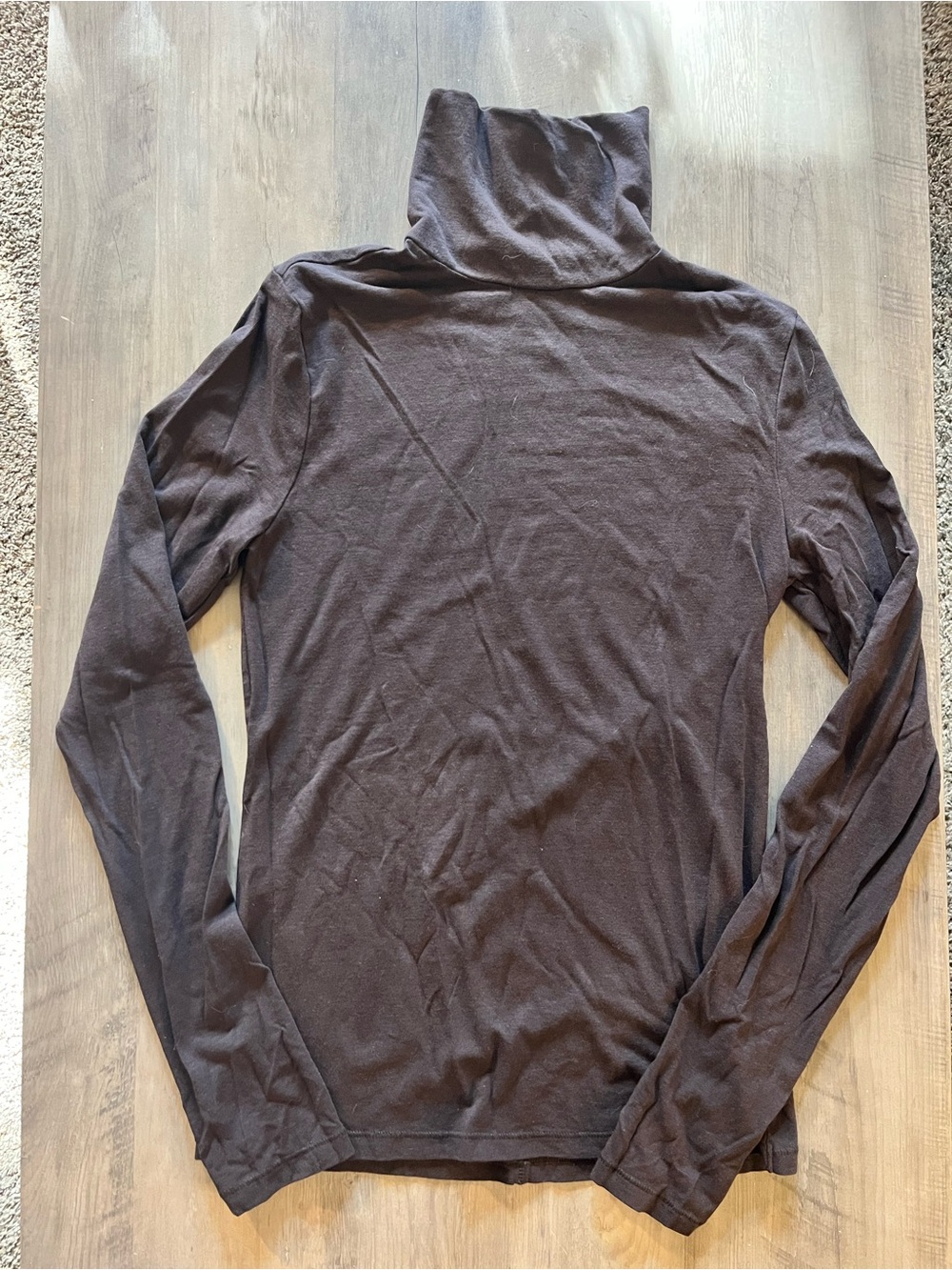 GAP Featherweight Turtleneck Terra Brown Small Tall